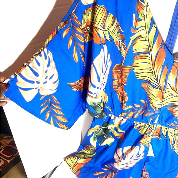 SHEIN Curve Blue Tropical Leaf Print Bohemian Flowy Jumpsuit Romper Size 2XL - Picture 4 of 14